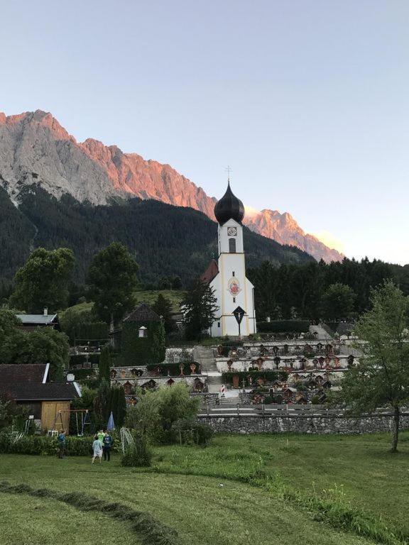 Apartment Garmisch Zugspitze 그라이나우 외부 사진
